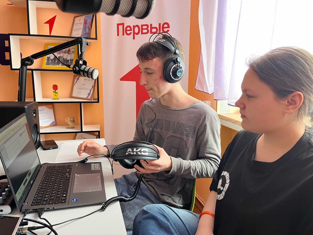Открытие радиоточки в Далековской школе